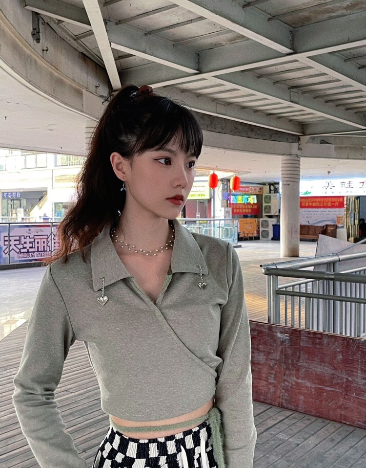 🍬-重庆市·重庆市·渝北区--身高166，体重94，会拍照，会p图，有网感，任何风格都能驾驭，需要寄拍的找我