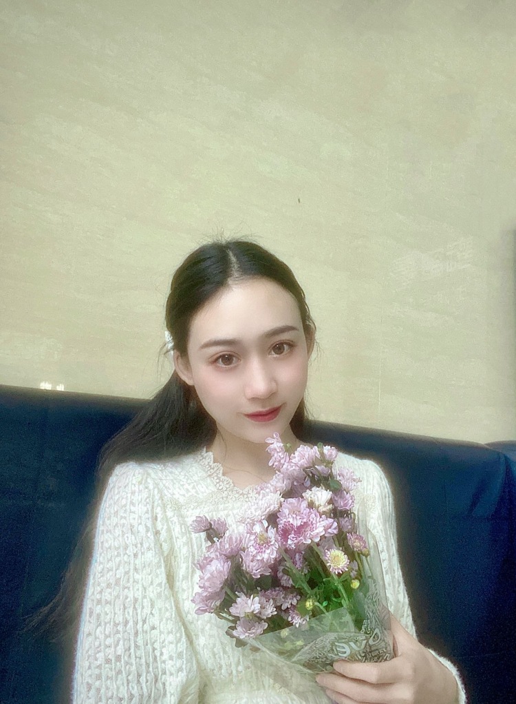 宝儿-四川省·成都市·锦江区--喜欢拍照的女舞蹈演员 喜欢p图
出图快 做事有效率 臭美