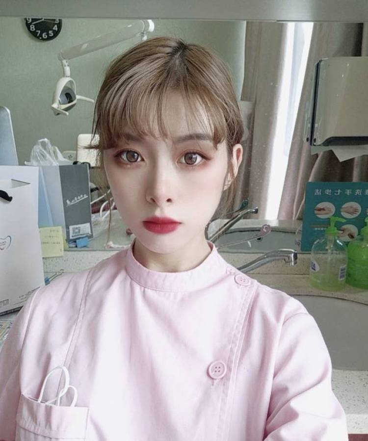 莉莉子-浙江省·温州市·龙湾区--本人身高172cm 体重51kg,买家秀,寄拍模特,好物分享,app试用