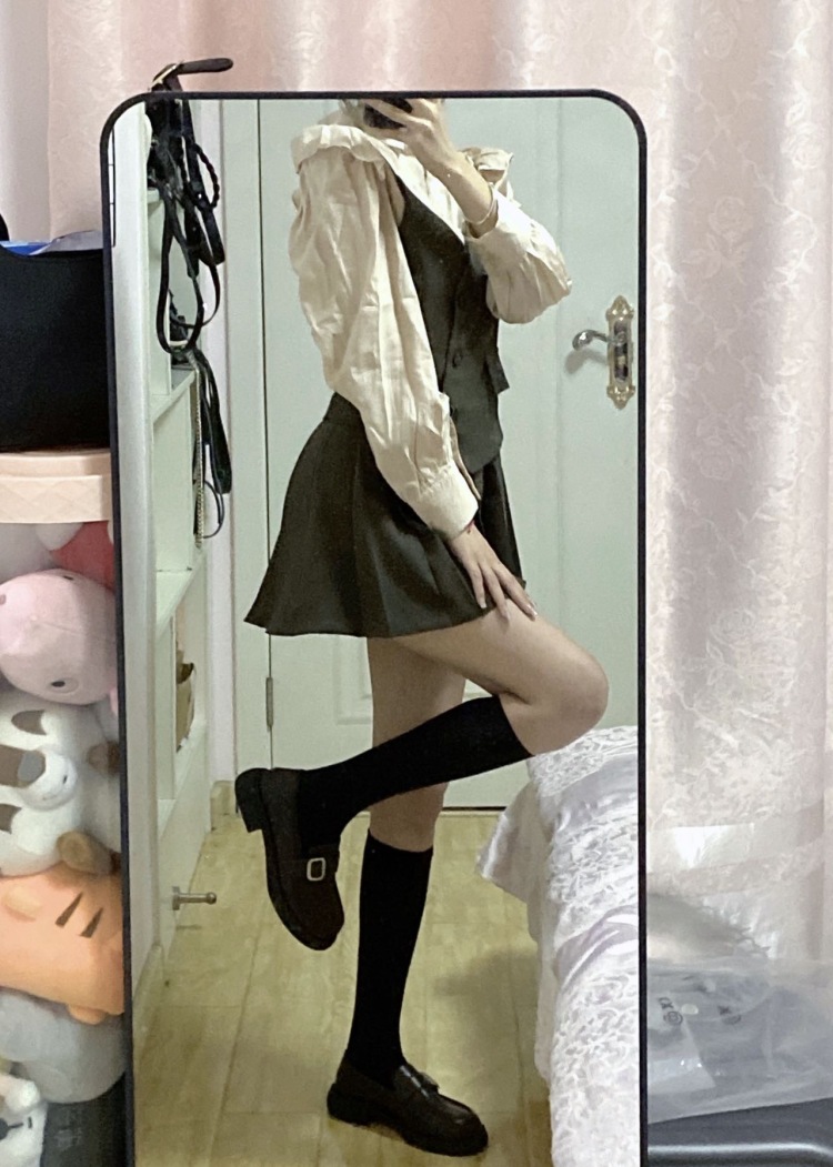 小罗-湖北省·武汉市·江汉区--大家好 本人身高:172cm 体重:49kg
要求寄拍网拍 买家秀
