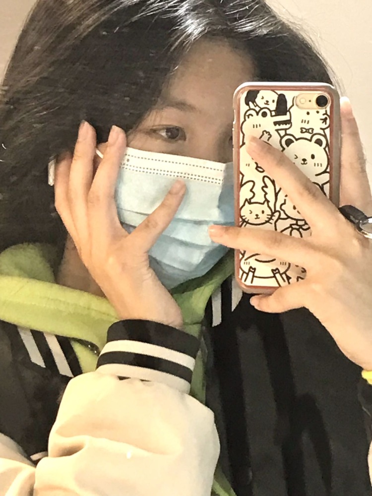 L.-重庆市·重庆市·铜梁区-快手极速版;抖音-本人是学生党,想利用空余时间来做做寄拍,赚点零花钱用,虽然是新手,但是我可以学,求求了~一定要找我啊!!!