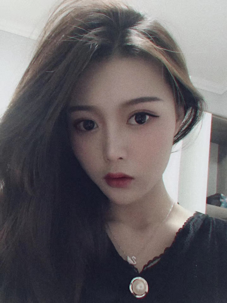 AyiHsNiy .🥳-海南省·三亚市·吉阳区--可接寄拍 （衣服 裤子 鞋帽 饰品 美瞳等）
🍑宝 拼🔪🔪