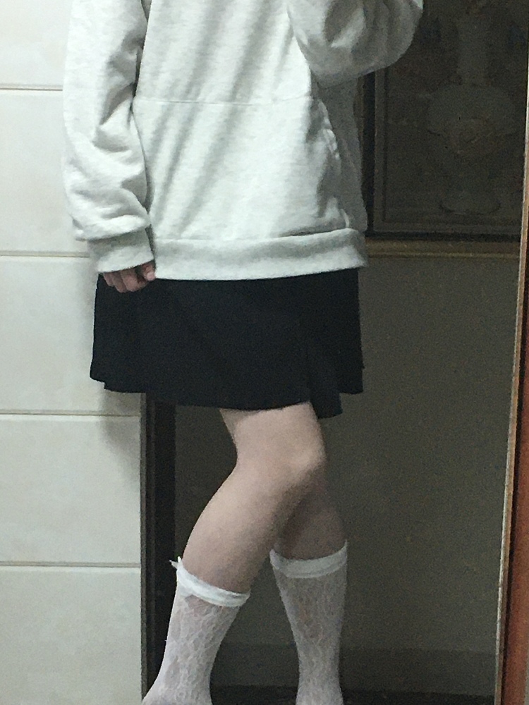 小陳睡不饱.-湖南省·郴州市·北湖区--身高170体重98 性格活泼开朗喜欢拍照 一直很喜欢模特这个职业 想当寄拍模特 淘宝拼多多电商什么皆可,可以拍买家秀 价格可以商议的哈 欢迎前来合作喔!