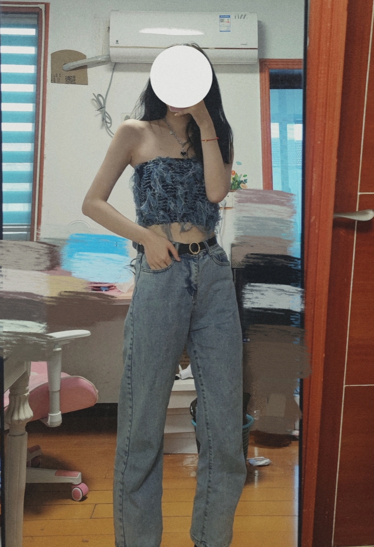🌙🐇-江苏省·镇江市·丹阳市--时间自由,接各种寄拍买家秀。风格比较多变。 身高168 体重98。