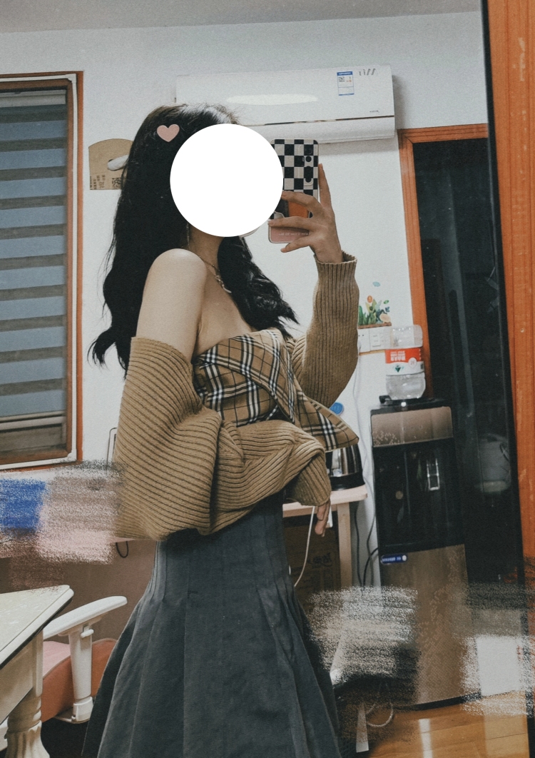 🌙🐇-江苏省·镇江市·丹阳市--时间自由,接各种寄拍买家秀。风格比较多变。 身高168 体重98。