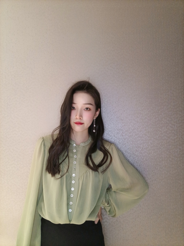 柠檬🍋-广东省·深圳市·龙华区--主拍饰品和上衣 多种风格
脾气好 不满意可重拍
出图快不敷衍
可熨烫