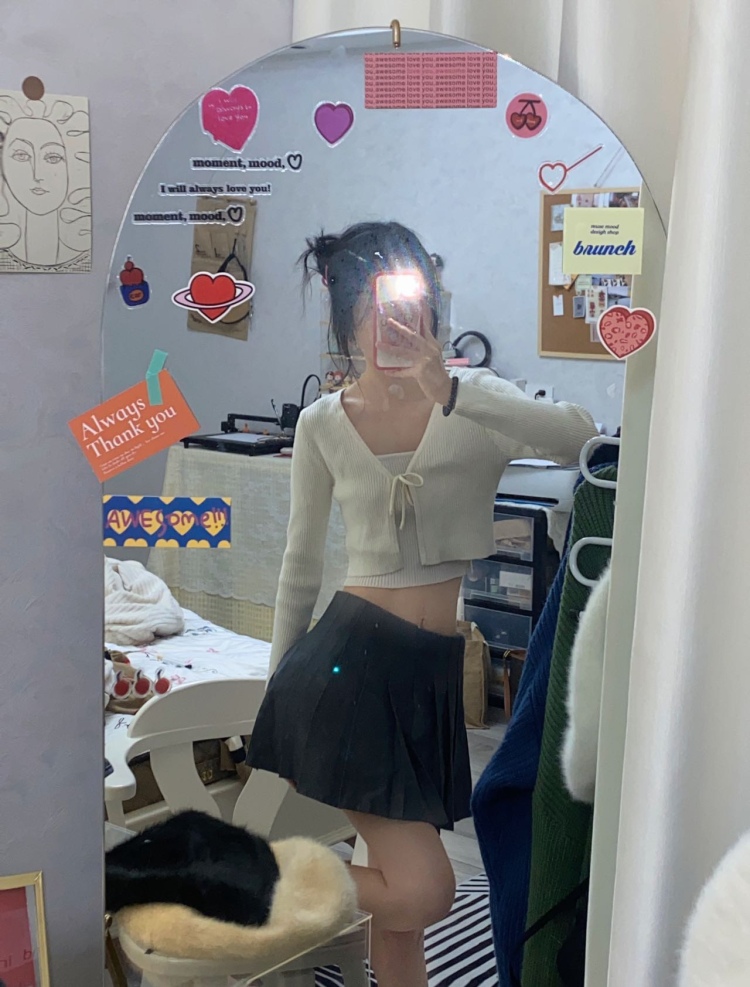 :-浙江省·台州市·临海市--一米66,96斤接寄拍,服饰、首饰、化妆品均可,会修图,时间充足出片快
年龄:18
身高:166CM
体重:43KG