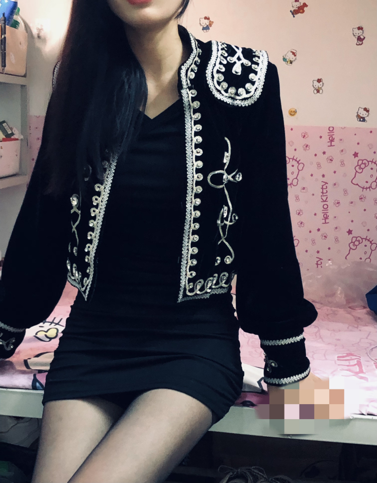 -广西壮族自治区·柳州市·柳北区-快手,抖音-我是个学生,身高164体重92。平时喜欢自拍,有需要的话闲空的时候可以接单寄拍,长相还行,不是网红带不了货,可以帮忙拍模特照,什么风格都可以尝试,需要的🉑️联系我哦