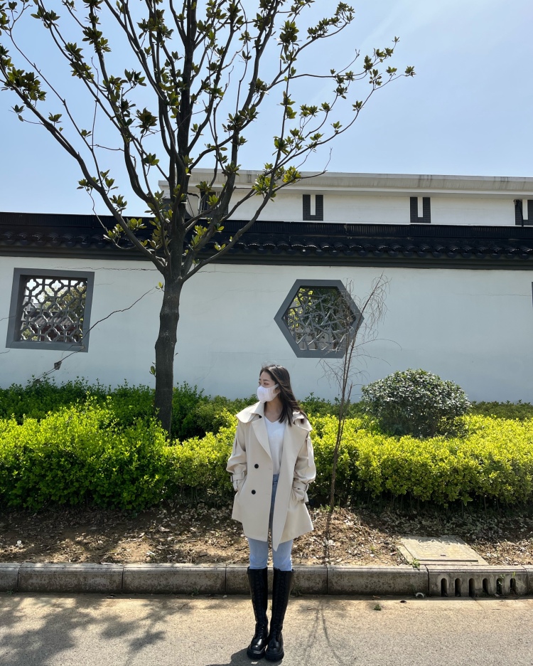 秃头小宝贝💫-江苏省·常州市·新北区--唱歌跳舞，身高160，90，可接寄拍，直播，开箱视频，瞳拍，喜欢拍照P图