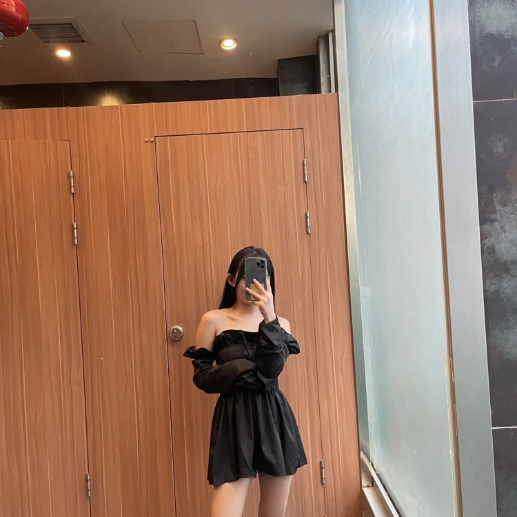 小孙超级🐻-福建省·三明市·建宁县-快手-接寄拍,衣服化妆品首饰都可以,可多种风格,超会p图,会化妆,懂穿搭