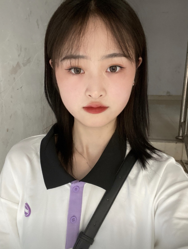 西红柿晚宀-重庆市·重庆市·大足区-抖音快手某红薯-身高174体重115,性格开朗,喜欢拍照,会p图,新人接单,价格可商议,在校大学生时间充裕