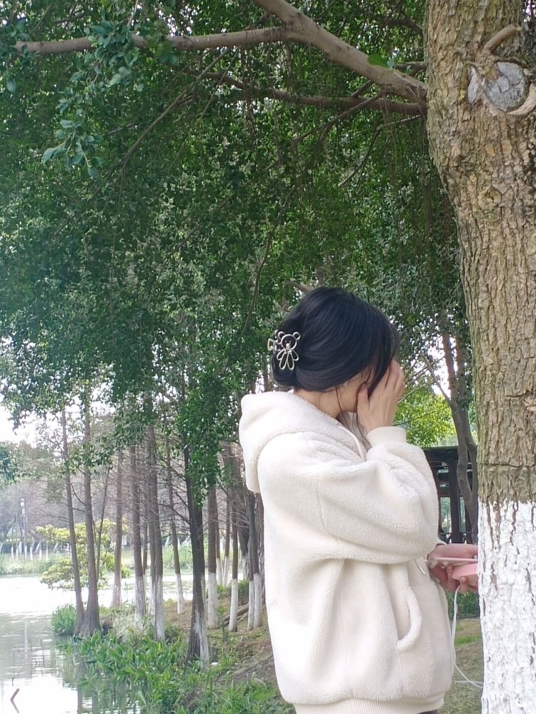 圆鲧鲧www.-福建省·泉州市·晋江市-抖音,快手,某红薯-日常喜欢拍照修图穿搭,拍过许多不同风格不同类型的照片,性格开朗,返图快
买家秀,详情页等都可