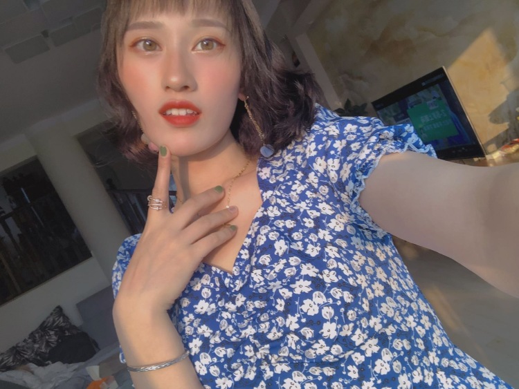 🦋-贵州省·黔西南布依族苗族自治州·兴义市-抖音、微博-接寄拍和送拍
教师(素人)
可接🍑宝 pdd
接衣服 鞋子 饰品等等等