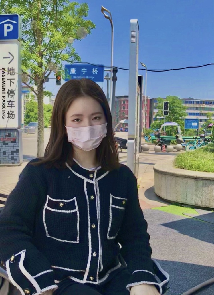 醒醒-四川省·成都市·新都区--身高:155
体重:42kg
接寄拍 买家秀 好物分享
微博某红薯粉丝200浏览量500-1000不等
