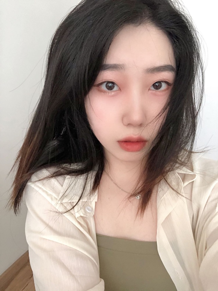 二马-四川省·成都市·龙泉驿区-某红薯-可接饰品,美妆类以及鞋袜家居好物,也可接买家秀
大码微胖显瘦穿搭,很会p图,自拍