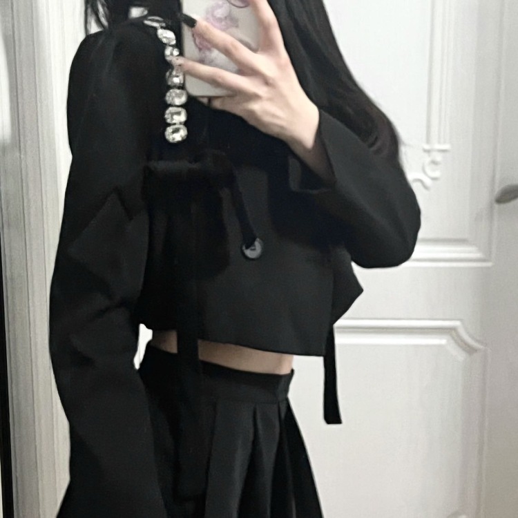 好一个你-天津市·天津市·蓟州区-抖音-接寄拍,包包、衣服、鞋子,饰品,,生活用品也可以。
希望寻找有缘人合作。身高165厘米,体重90斤。欢迎打扰。可长期合作。