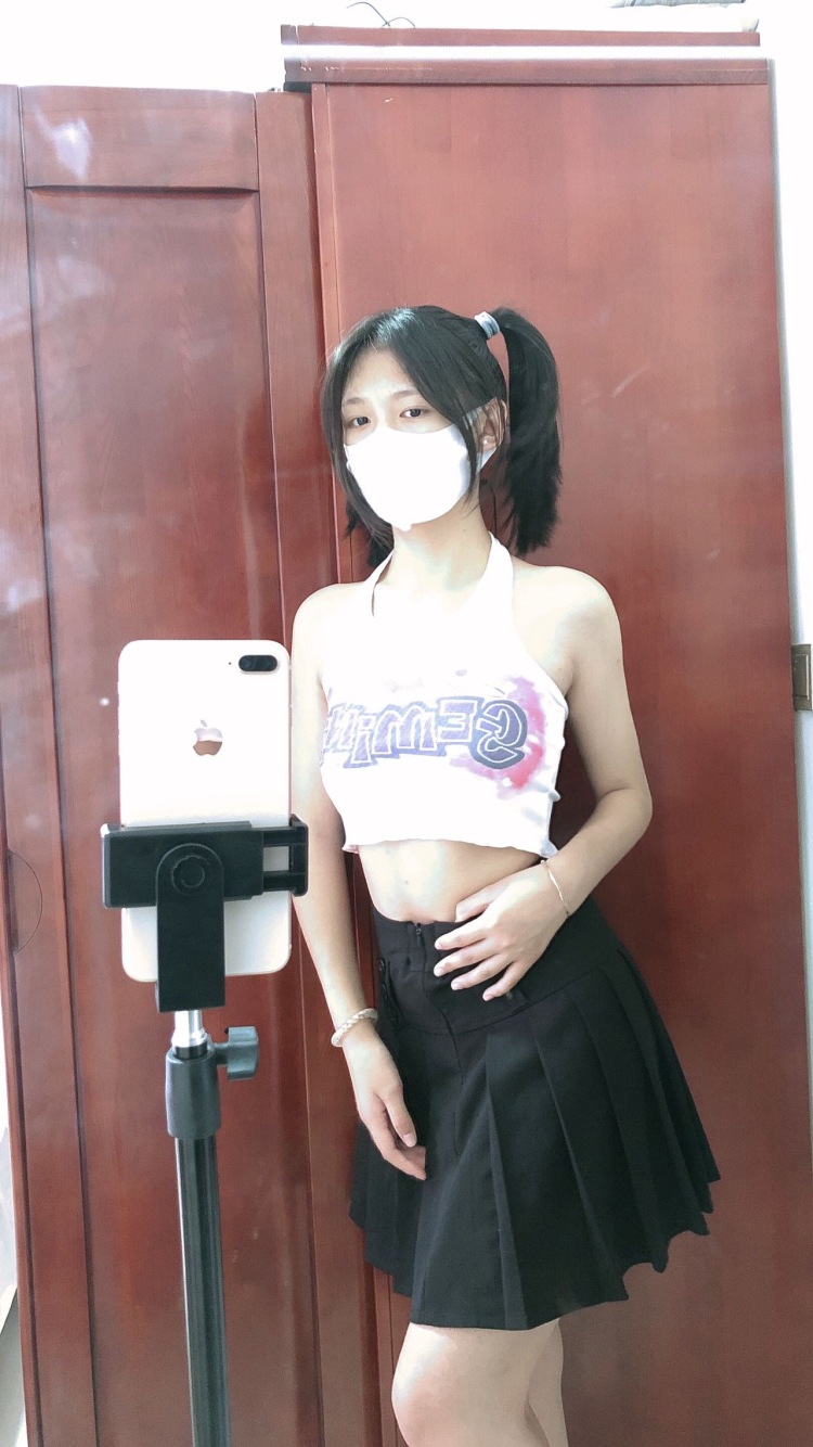 趙天嬌-河南省·信阳市·浉河区-快手-原宿风 慵懒风 学院风 辣妹都可 价格可议
接单!!
只接单!!
不闲聊!
长相可甜可御
有需要联系我