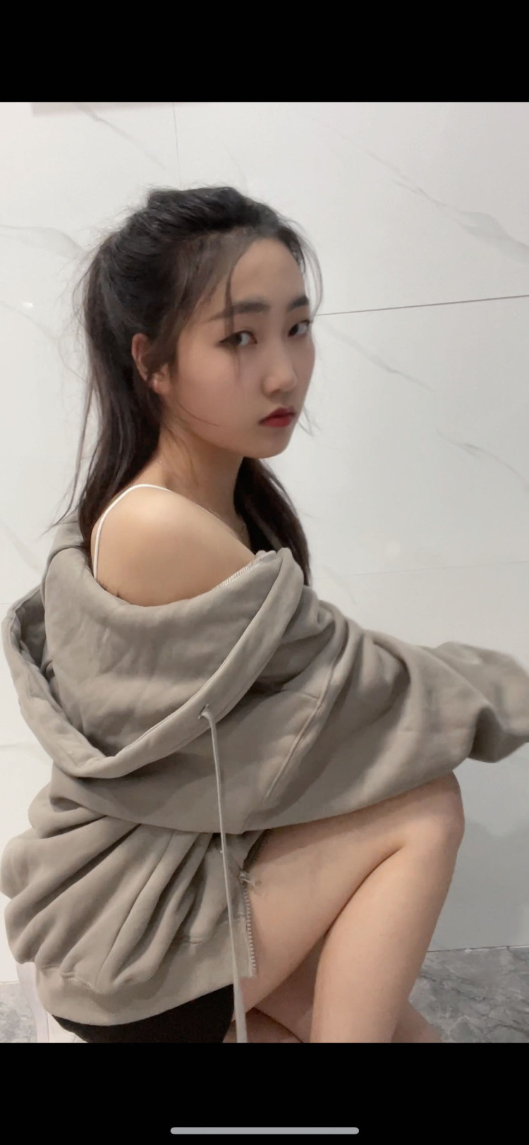 Q谭小丸子🐰-江苏省·苏州市·吴江区--接寄拍 身高161.5体重 47
学生党!时间充裕 性格好
价格好商量 接受互免 无费置换
tbpdd都可 服饰 包包配饰 鞋子都可
会p图,高质量,出图快,重拍无二话!可长期合作 风格多样 事儿