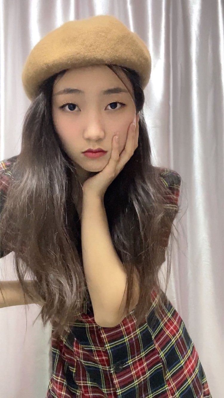 Q谭小丸子🐰-江苏省·苏州市·吴江区--接寄拍 身高161.5体重 47
学生党!时间充裕 性格好
价格好商量 接受互免 无费置换
tbpdd都可 服饰 包包配饰 鞋子都可
会p图,高质量,出图快,重拍无二话!可长期合作 风格多样 事儿