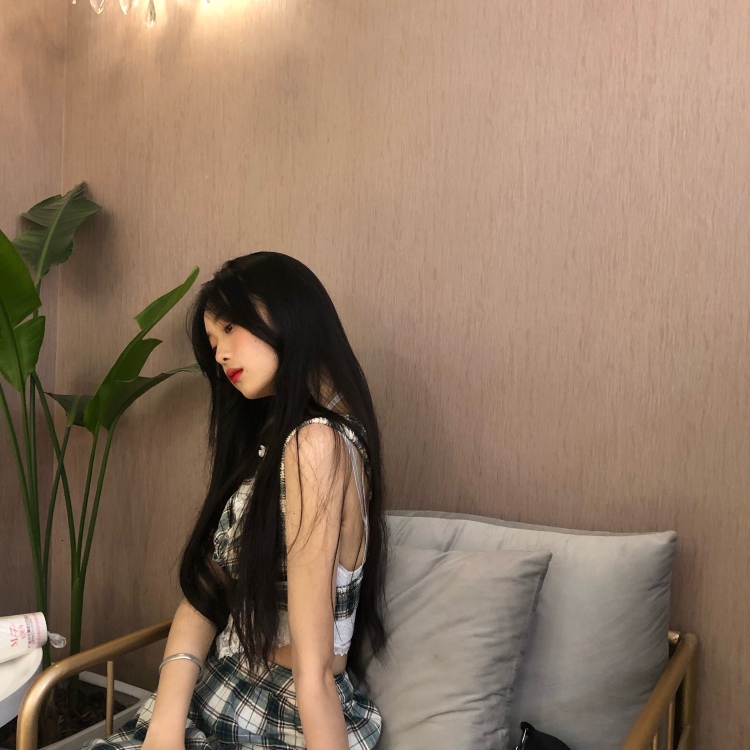 Renaissance-湖北省·宜昌市·当阳市--大家好呀!我是莹子~本人168cm 体重92斤 接推广 试用 寄拍 宣传在某手上也有一点点小粉丝 希望大家能多多找我哈哈哈哈哈!
