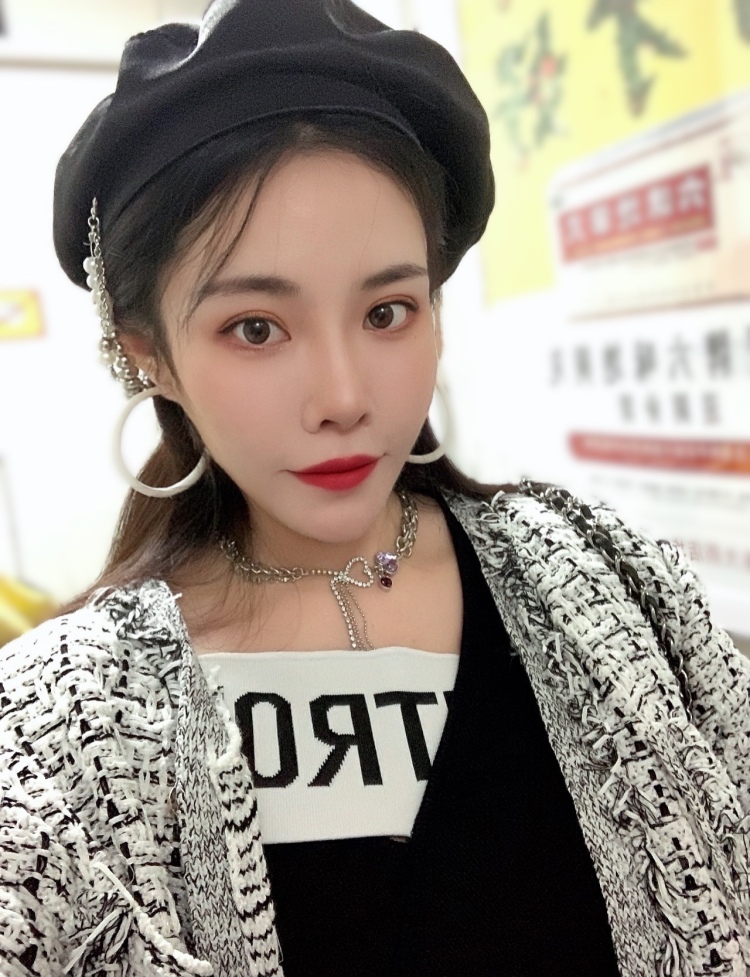 🧸ྀི 🐠-山东省·青岛市·市南区--买家秀,服装,包包鞋子等,拍照片都可以。素人,可以露脸,不露脸的也可以。