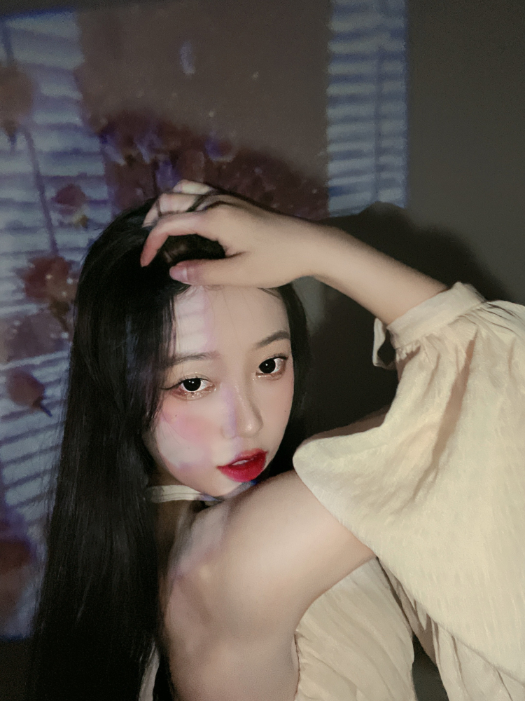 研-云南省·曲靖市·罗平县-抖音-擅长拍照,化妆,会修图,跳舞,希望接买家秀,产品使用,需要的话请联系我吧!