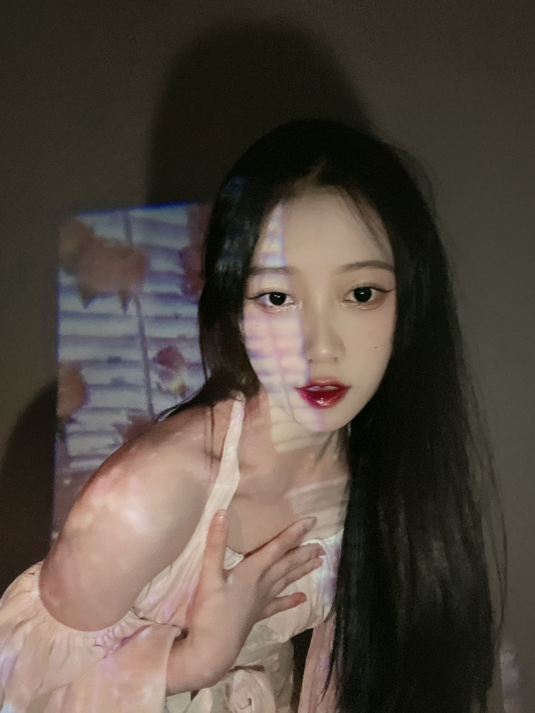 研-云南省·曲靖市·罗平县-抖音-擅长拍照,化妆,会修图,跳舞,希望接买家秀,产品使用,需要的话请联系我吧!