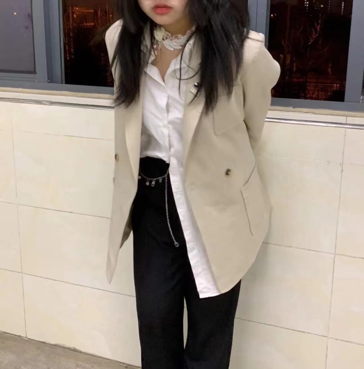 凛奈nika.-安徽省·铜陵市·郊区-抖音 快手-你好啊!
特长 拍照 p图
才艺 唱歌 跳舞 朗诵
接单范围 衣服(lolita jk 裙子 裤子 上衣)
鞋子 包包 化妆品 饰品 零食
身高164 体重110 鞋码