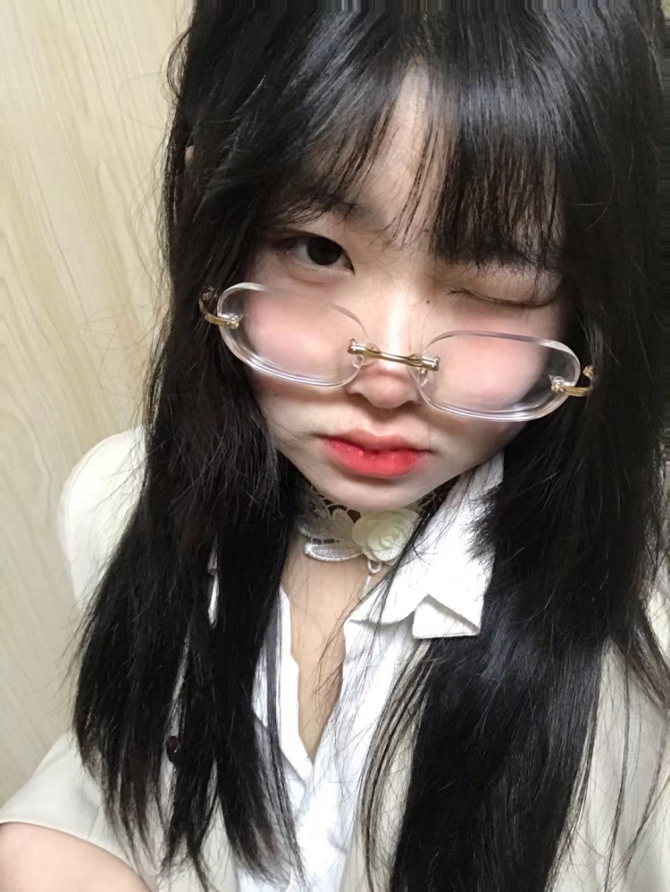 凛奈nika.-安徽省·铜陵市·郊区-抖音 快手-你好啊!
特长 拍照 p图
才艺 唱歌 跳舞 朗诵
接单范围 衣服(lolita jk 裙子 裤子 上衣)
鞋子 包包 化妆品 饰品 零食
身高164 体重110 鞋码