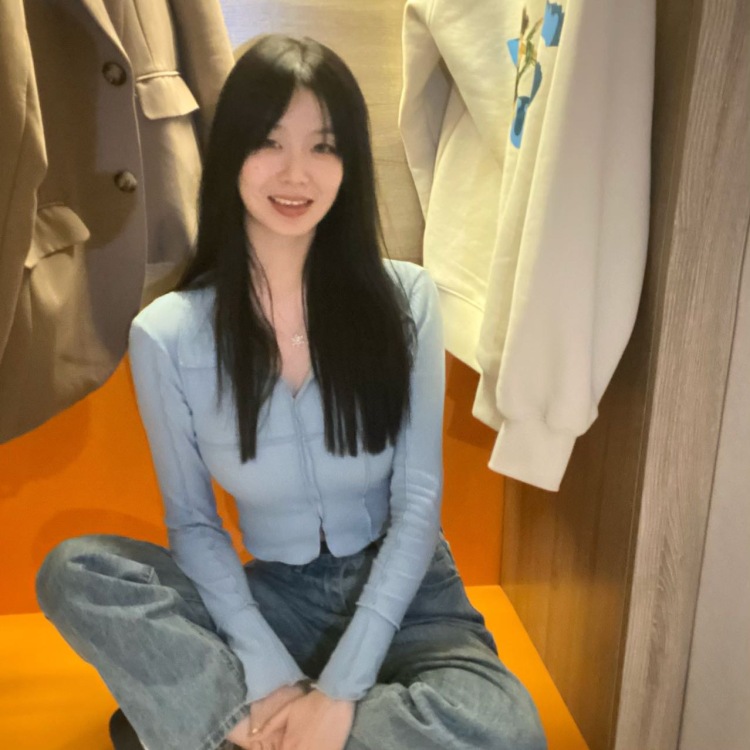 软彬儿-陕西省·西安市·未央区--身高172cm 体重104斤
可接受寄拍，淘宝模特，平面模特，产品推广等
会拍照会修图