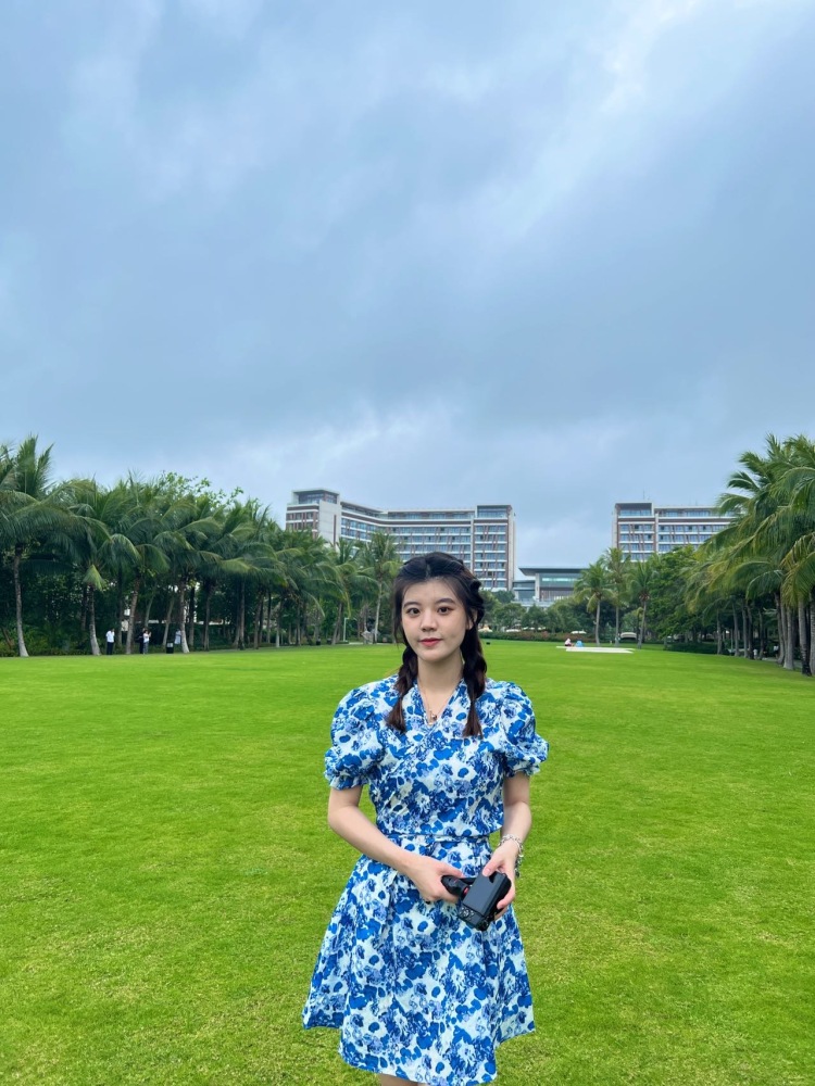 xiaoluuu-广东省·深圳市·龙岗区--身高165体重96 会p图 身材苗条
想接衣服发穿搭或者接产品做推广
价格可协商