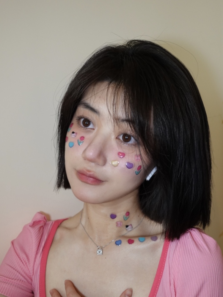 LucilleBaby-云南省·昆明市·官渡区-抖音 某红薯 微博-很喜欢拍照,p图技术不错。
接受寄拍、约拍、短视频创作、探店打卡