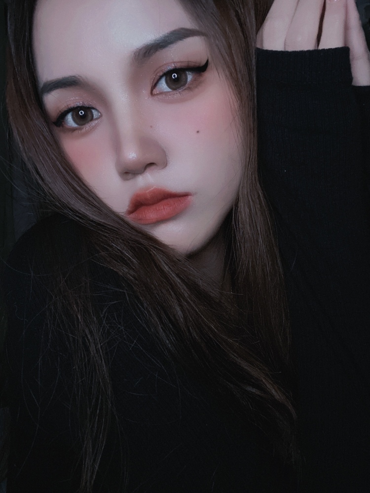 DaLi✨-广东省·深圳市·龙岗区-抖音 某红薯 微博-会拍照,会P图,会搭配,会化妆
接单范围:买家秀,美妆,开箱种草
