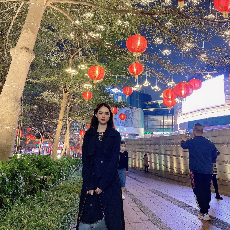 DaLi✨-广东省·深圳市·龙岗区-抖音 某红薯 微博-会拍照,会P图,会搭配,会化妆
接单范围:买家秀,美妆,开箱种草