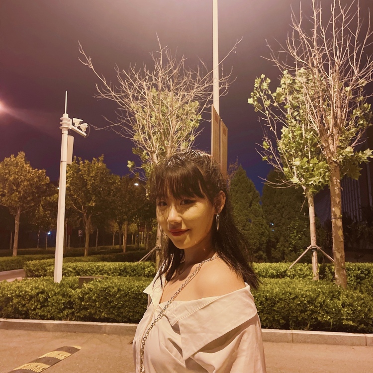 高小珊-天津市·天津市·滨海新区-抖音、快手、某红薯、微博-在校大三舞蹈生，又非常🉑️拍照p图技术，写测评非常不错👍，体型微胖，身高170，💰不要求很多，只是喜欢拍照。