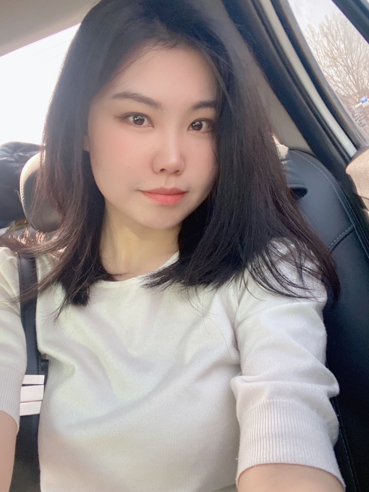 脸脸-山东省·烟台市·莱山区--本人轻熟韩系风格，护肤品，化妆品，衣服，鞋子，都🉑️，性格活泼开朗，好沟通