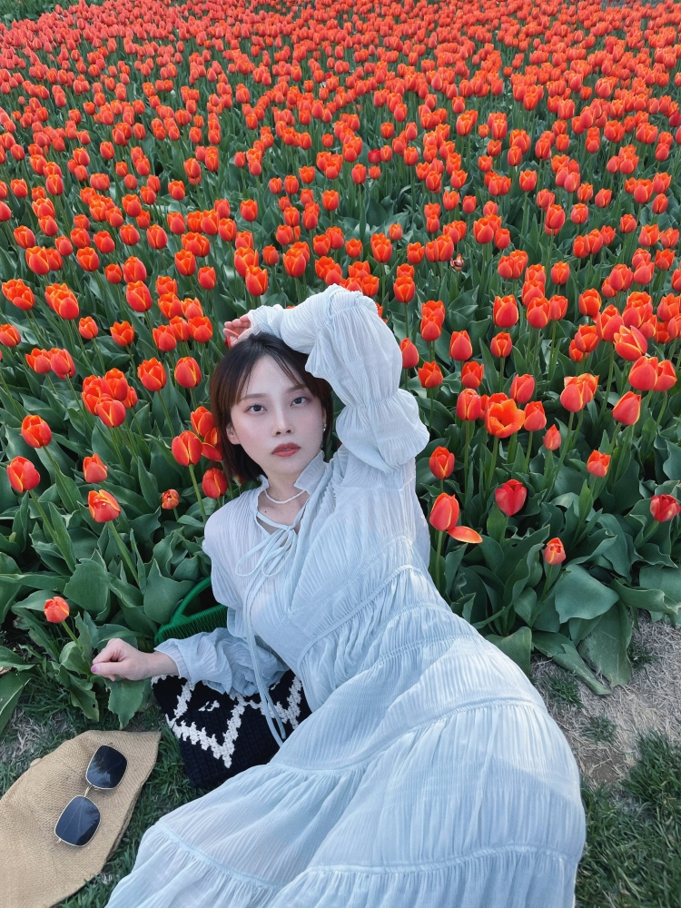 毛嘟嘟🍏-辽宁省·大连市·中山区--身高：163cm
体重：42kg
业务范围：接寄拍 网拍 探店 开箱测评等
优点：皮肤白 身材匀称 头包脸 脾气无敌好