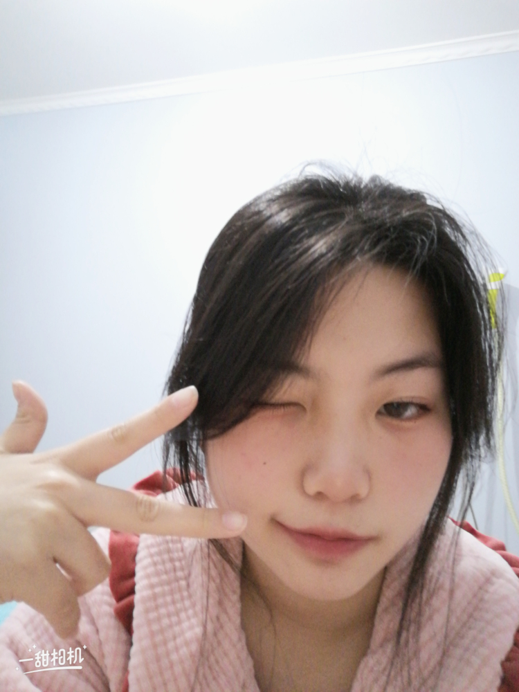 漫-河南省·安阳市·殷都区-快手-想接网拍（衣服、鞋子、包包、口红、首饰都可）
喜欢拍照，会配音
身高1.68