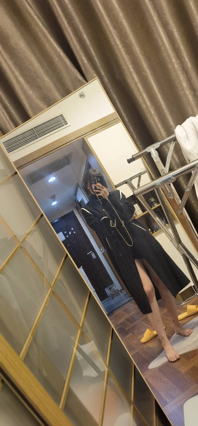 yang-辽宁省·大连市·甘井子区--接单范围:买家秀,种草带货
服饰,美妆,美瞳,饰品,包包
擅长化妆,服装搭配