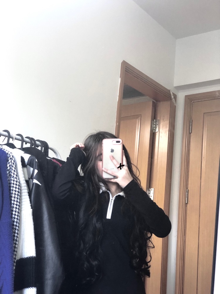 旧人-广东省·佛山市·南海区--160cm/48kg/
个人喜欢对镜子背影户外拍.衣服裙子裤子假发都可.其他的有意可联系.本人学森做个小兼职[不满意可重拍]
