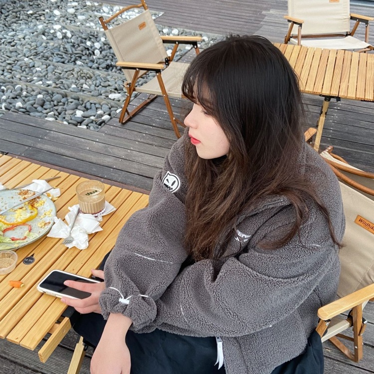 小福-浙江省·嘉兴市·海宁市-抖音微博某红薯-是个普普通通的素人 拍照和模特方面有小兴趣 可以接寄拍送拍 抖音微博某红薯都有在玩 可以接各种推广 都是兴趣爱好 我人可好说话了!看看我喔