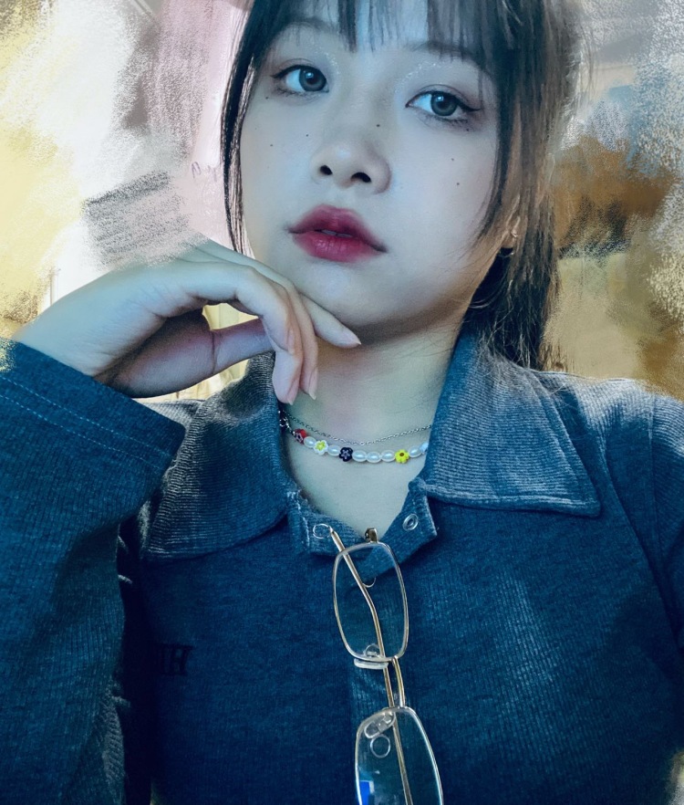 小蛋糕-湖南省·长沙市·岳麓区-抖音某红薯-会化妆会拍照会发型,风格多样,身高155cm,体重92斤,接送拍寄拍买家秀
彩妆、饰品、服装、鞋袜都可以,喜欢拍照修图出图快图片清晰