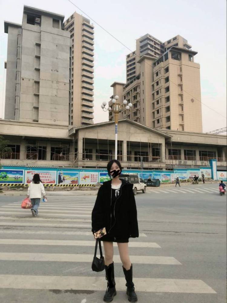 yeox.January.07-贵州省·黔西南布依族苗族自治州·望谟县-快手,某红薯-买家秀,寄拍,送拍,爱好拍照,会p图,可甜可辣,出图快,接化妆品 美瞳 衣服 鞋子
