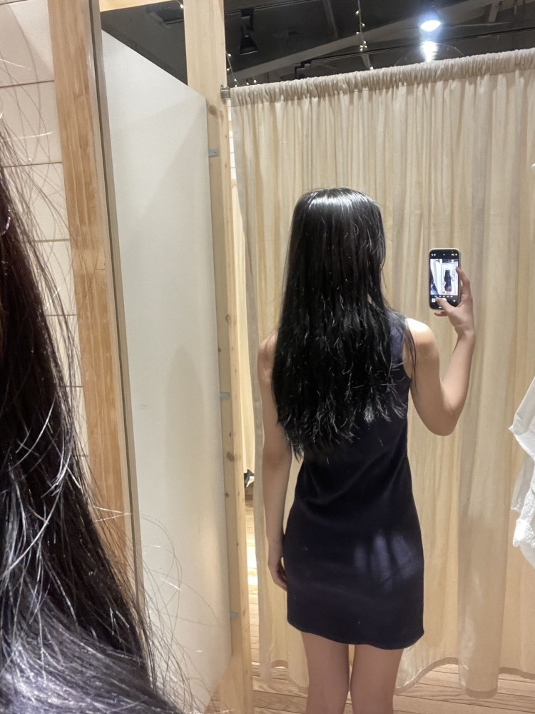 一个达不刘-河北省·沧州市·献县-抖音-服饰 美妆 包包，开箱测评都🉑️ ，喜欢化妆拍照身高168体重96斤 🧚‍♀️