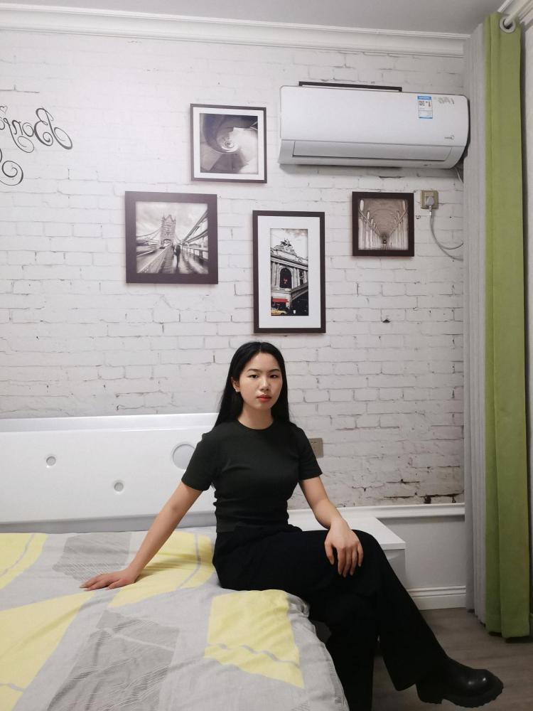 KiKi-湖南省·湘潭市·湘乡市--一个19岁的喜欢欧美风的辣妹~
擅长拍照,镜头感好,会P图
可以接受各种风格的寄拍!