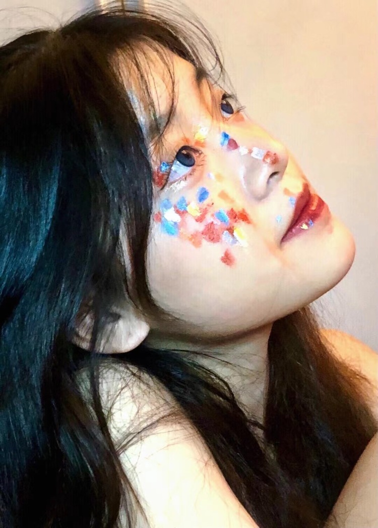 肚子鼓鼓-广东省·广州市·番禺区--喜欢画画唱歌 目前是一名高二生 会p图会拍照会穿搭 身高160 体重48.5 鞋码38.5或39
可接饰品衣服鞋子包包化妆品护肤品等 寄拍的话最好是不寄回的那种(不方便)会按时完成任务的~