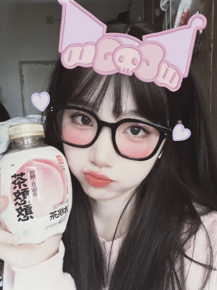 左猪-江西省·南昌市·红谷滩区-某红薯 抖音 微博 -探店打卡 种草推荐 寄拍穿搭 抖音发布短视频 会打扮 在校大学生时间充裕 会拍照会p图 脾气好 会积极工作负责任