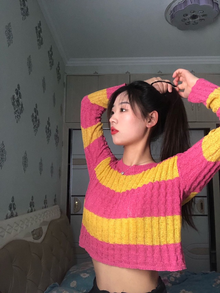 宋半仙🌛-四川省·成都市·新都区-快手:是宋半仙啊-一位在校女大学生👩🎓
有充足的时间拍照
身高1.65米体重96斤
爱好拍照摄影 大家可以找我合作呀🧚♀️