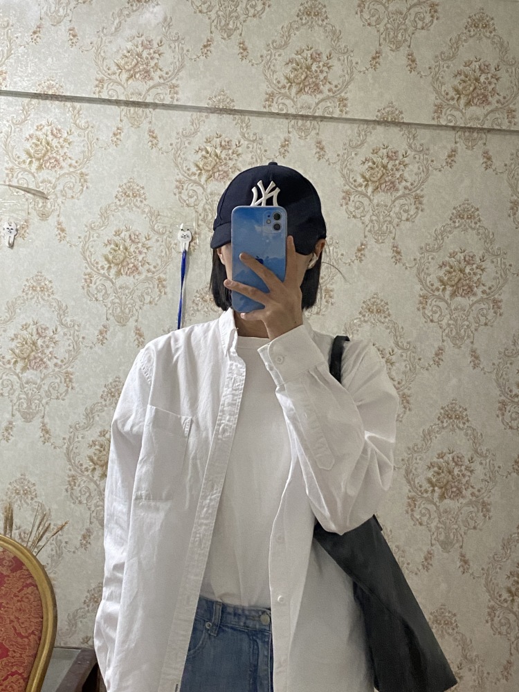 二十四-新疆维吾尔自治区·乌鲁木齐市·沙依巴克区-抖音-接寄拍
服饰最好，平时的穿衣比较简单，费用可以协商
地址在乌鲁木齐