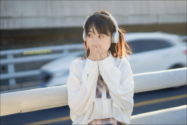 琼熠-福建省·厦门市·集美区-B站-身高160 体重94
风格定位：清新少女 甜酷 
接寄拍 可相机出图 审美在线